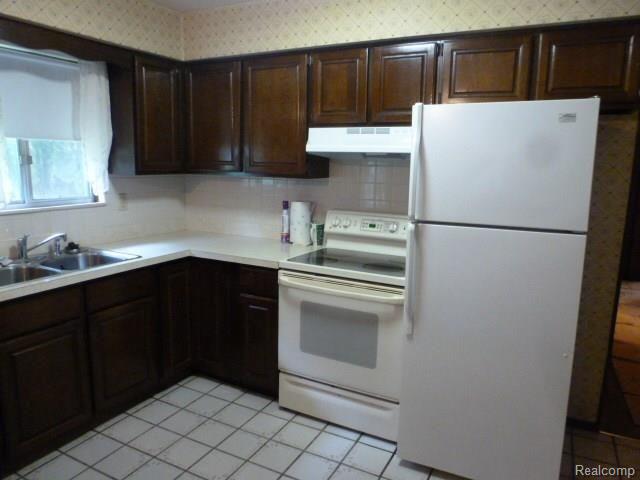 4109 West Allen Road Howell, MI 48855 - Photo 5 of 21 Gallery Image 5