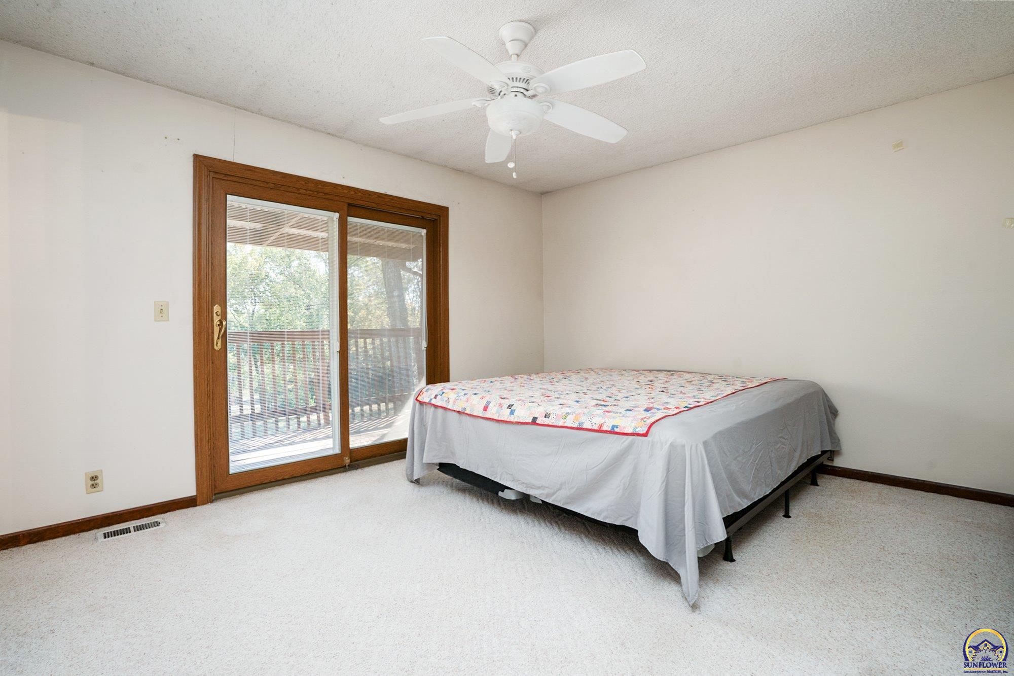 1792 East 1068th Road Lawrence, KS 66049 - Photo 16 of 46