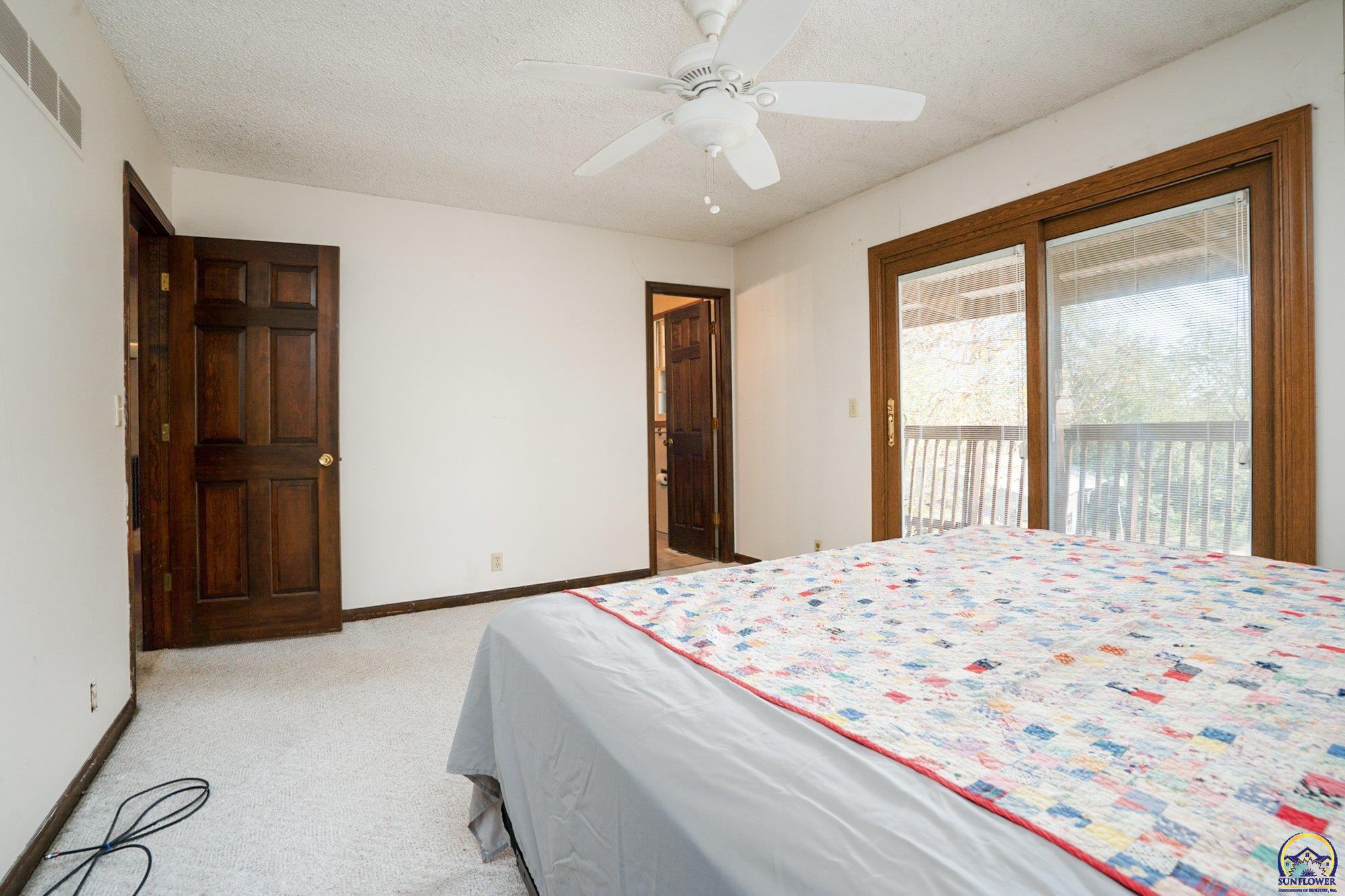 1792 East 1068th Road Lawrence, KS 66049 - Photo 17 of 46