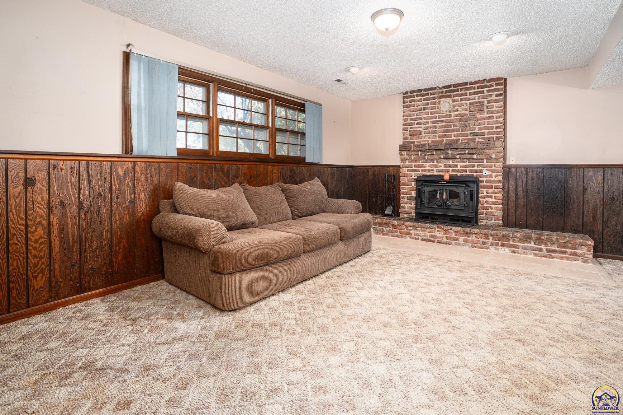 1792 East 1068th Road Lawrence, KS 66049 - Photo 21 of 46