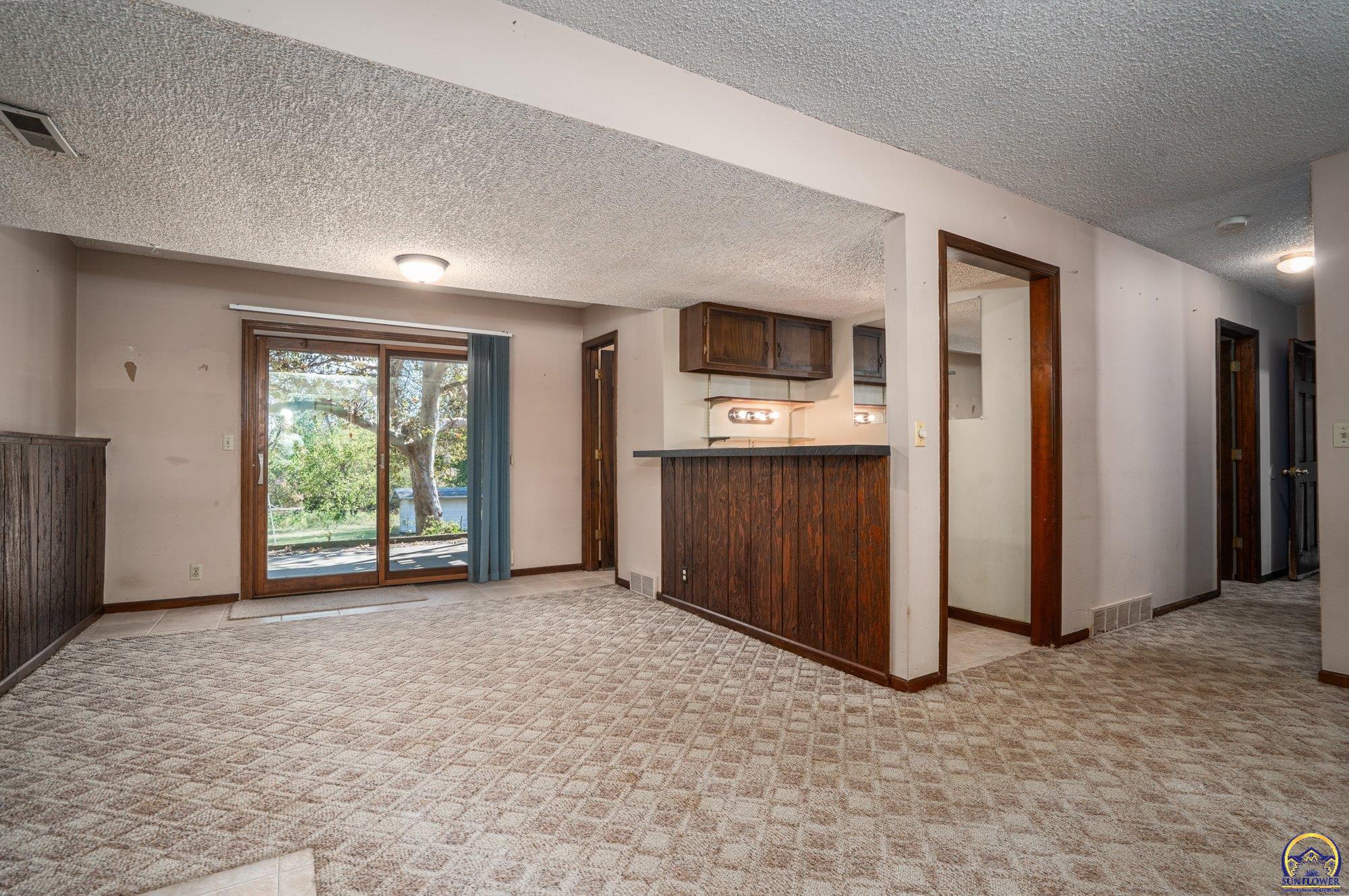 1792 East 1068th Road Lawrence, KS 66049 - Photo 23 of 46