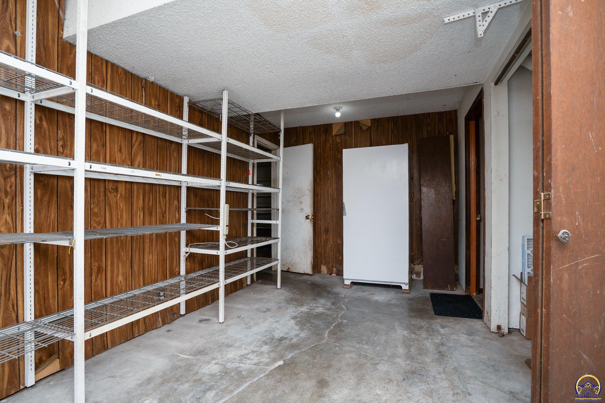 1792 East 1068th Road Lawrence, KS 66049 - Photo 28 of 46