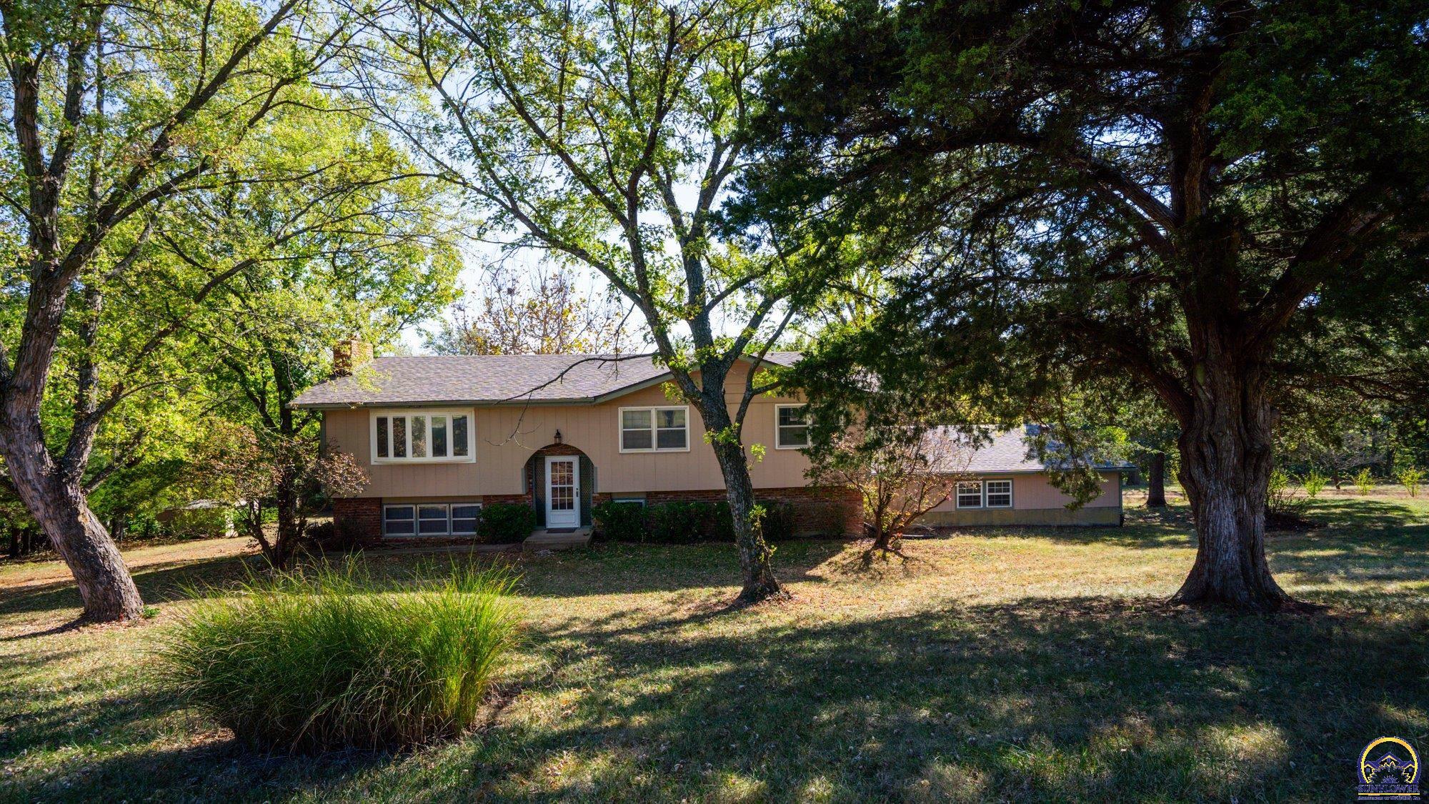 1792 East 1068th Road Lawrence, KS 66049 - Photo 40 of 46