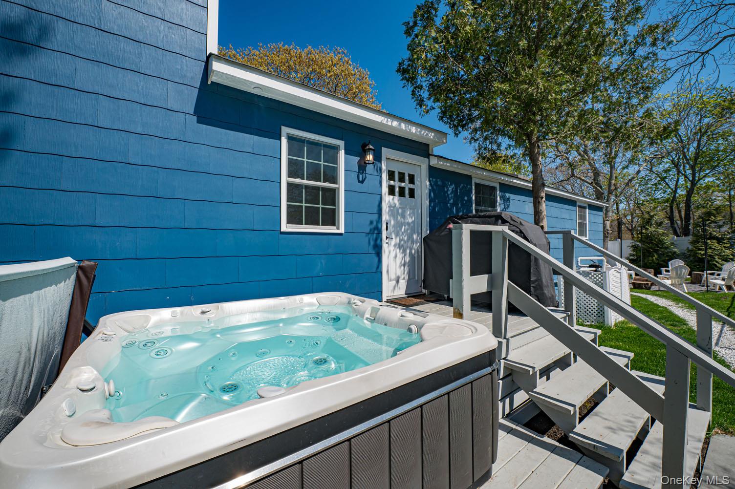 48 Springville Road Hampton Bays, NY 11946 - Photo 15 of 46