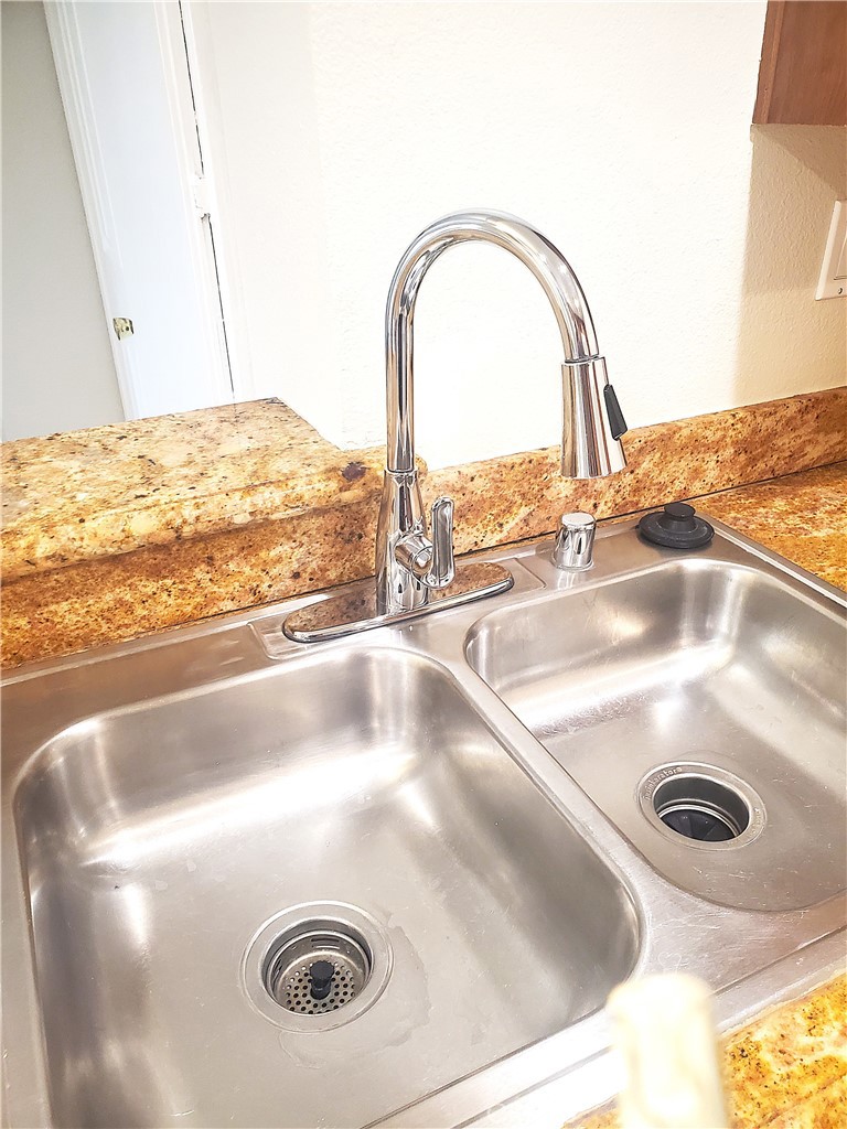 1110 West Blaine Street, Unit 107 Riverside, CA 92507 - Photo 14 of 34 Sink and Faucet