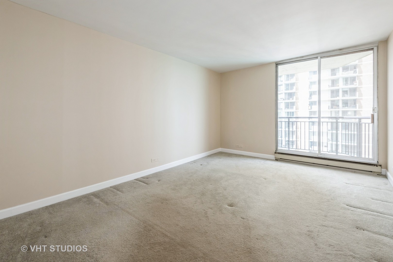 6007 North Sheridan Road, Unit 26F Chicago, IL 60660 - Photo 11 of 29 Gallery Image 11