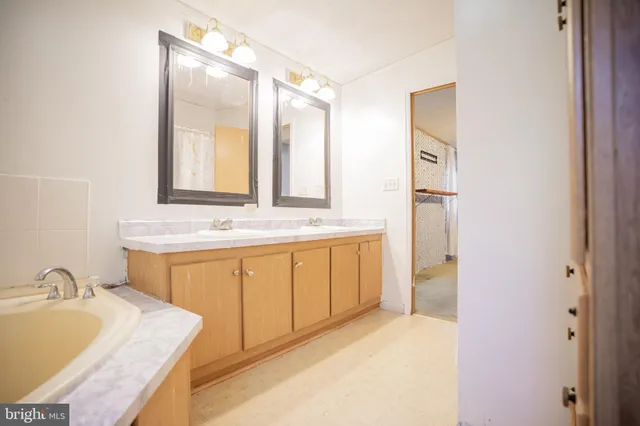 $225,000 | 51 Elmer Street, Franklinville, NJ 08322