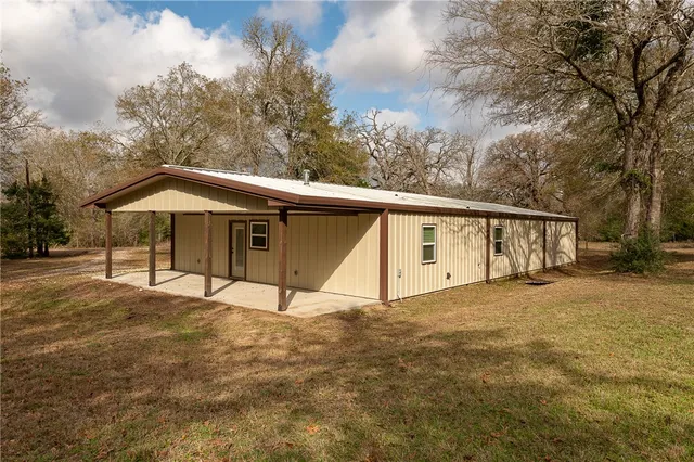 $474,900 | 11428 Debbie Lane, Iola, TX 77861