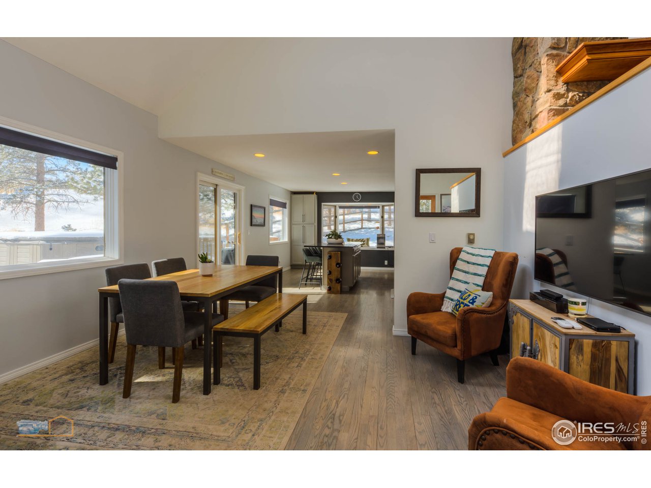31 Rim Road Boulder, CO 80302 - Photo 9 of 40 Dining area
