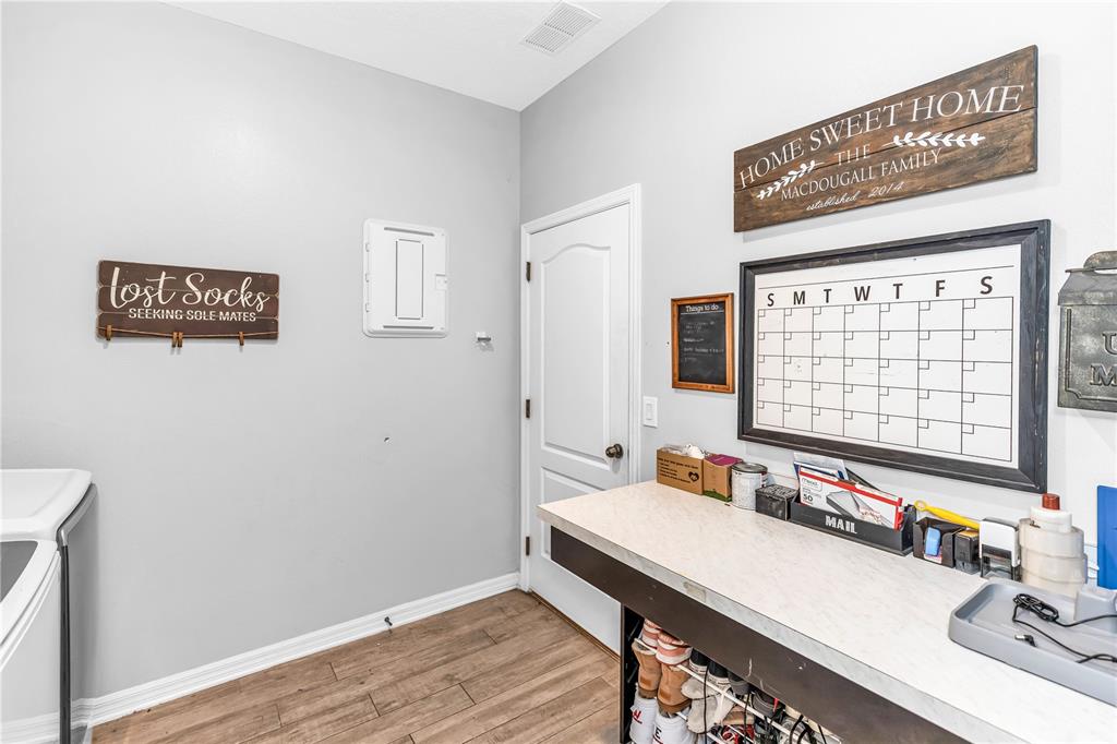 239 Lugano Way DeBary, FL 32713 - Photo 19 of 52 a room with a bed and a window
