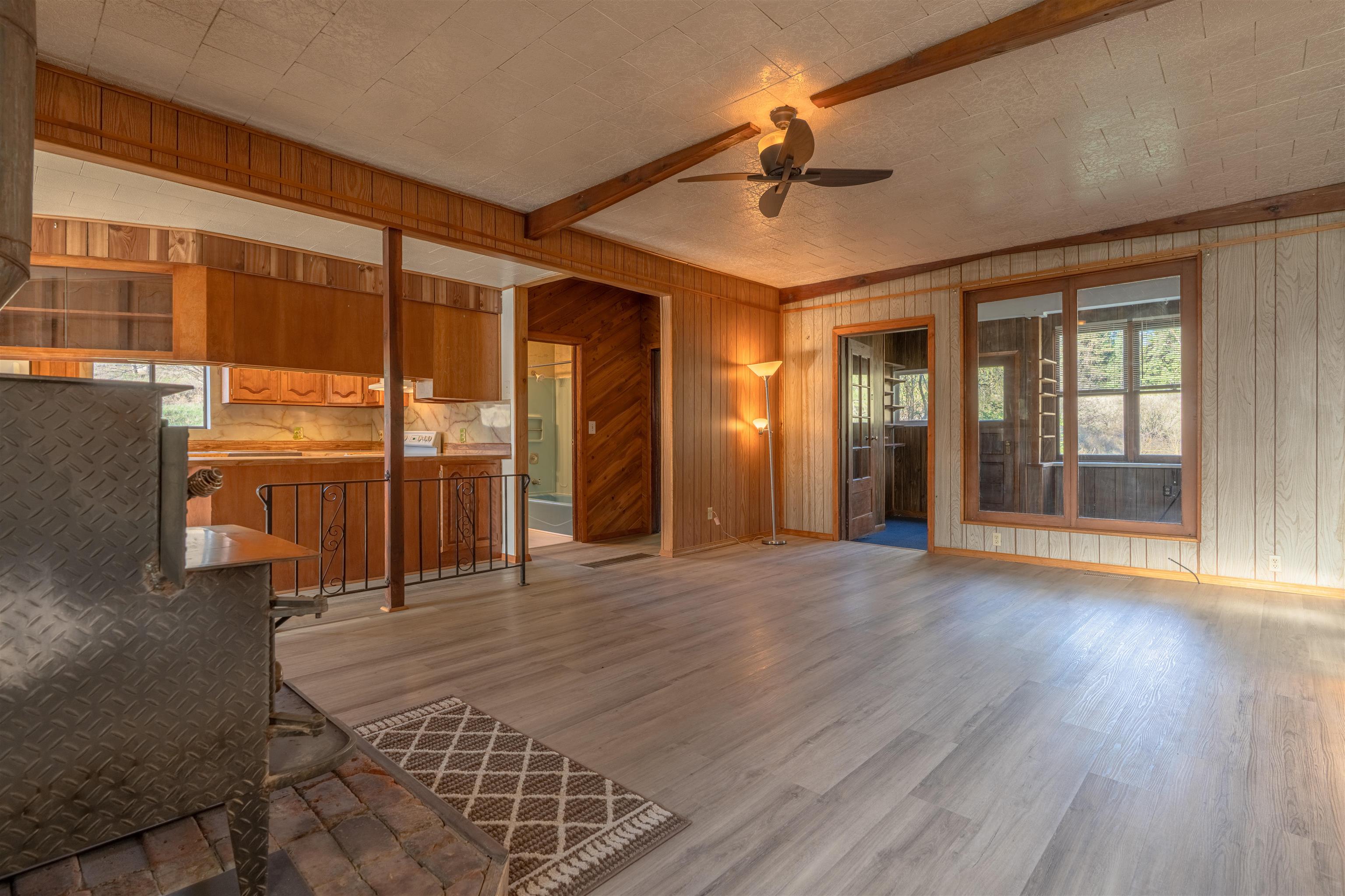 20016 North Sands Road Colbert, WA 99005 - Photo 15 of 47