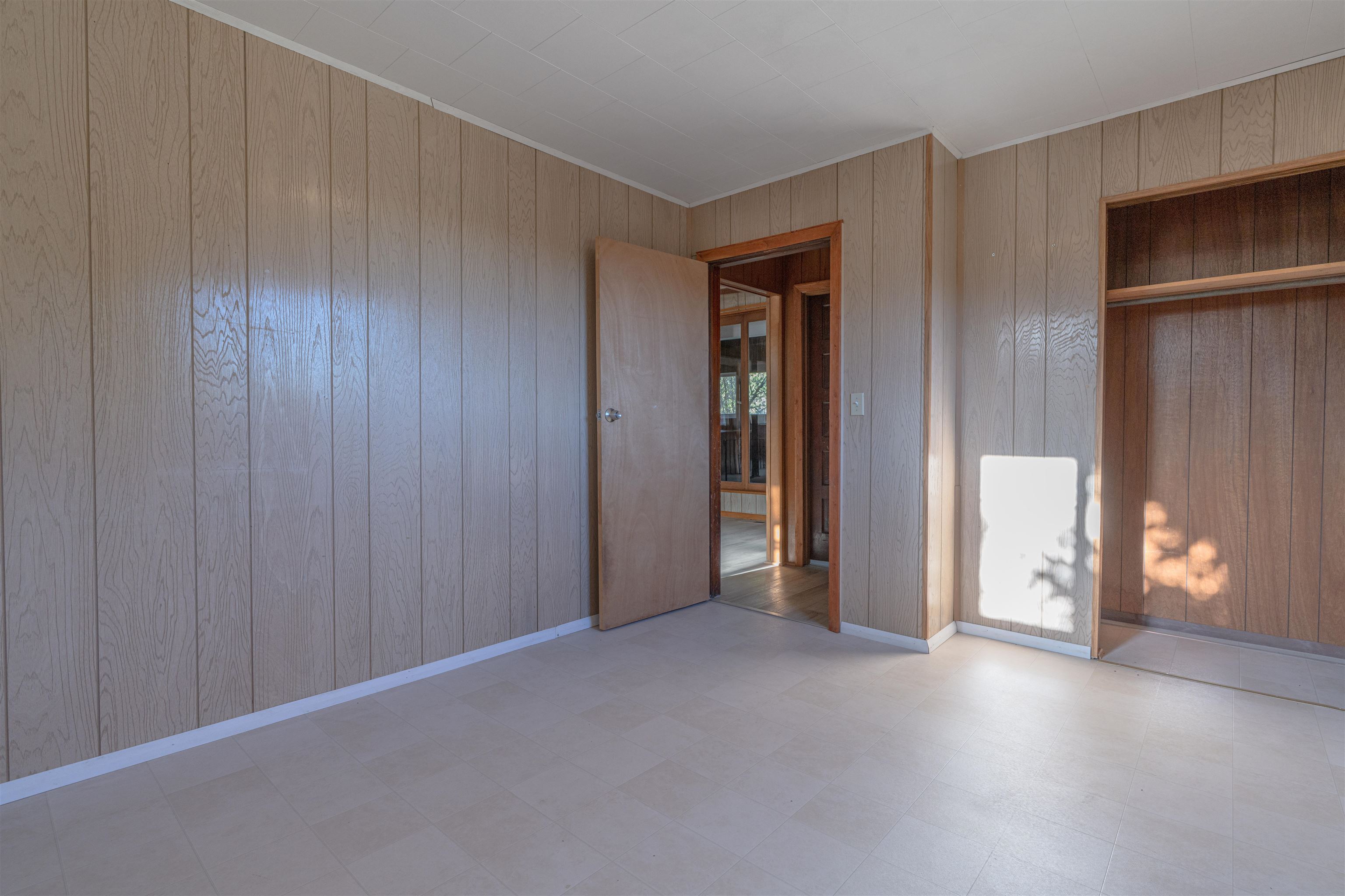 20016 North Sands Road Colbert, WA 99005 - Photo 17 of 47