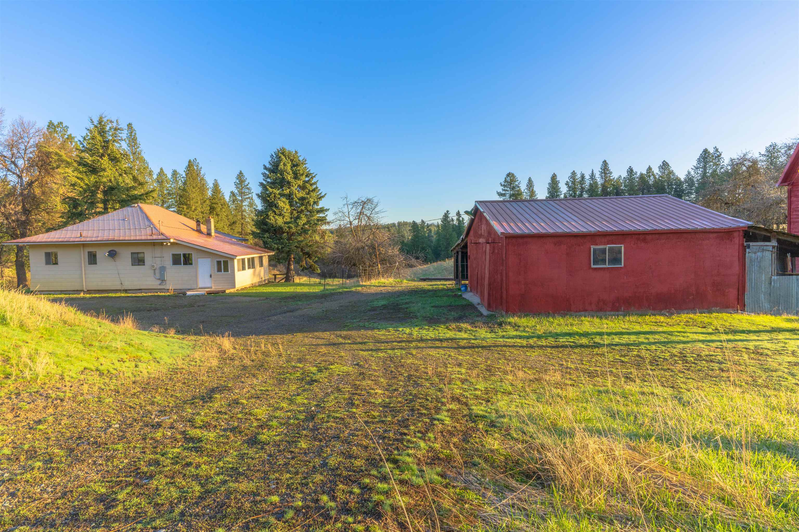 20016 North Sands Road Colbert, WA 99005 - Photo 39 of 50