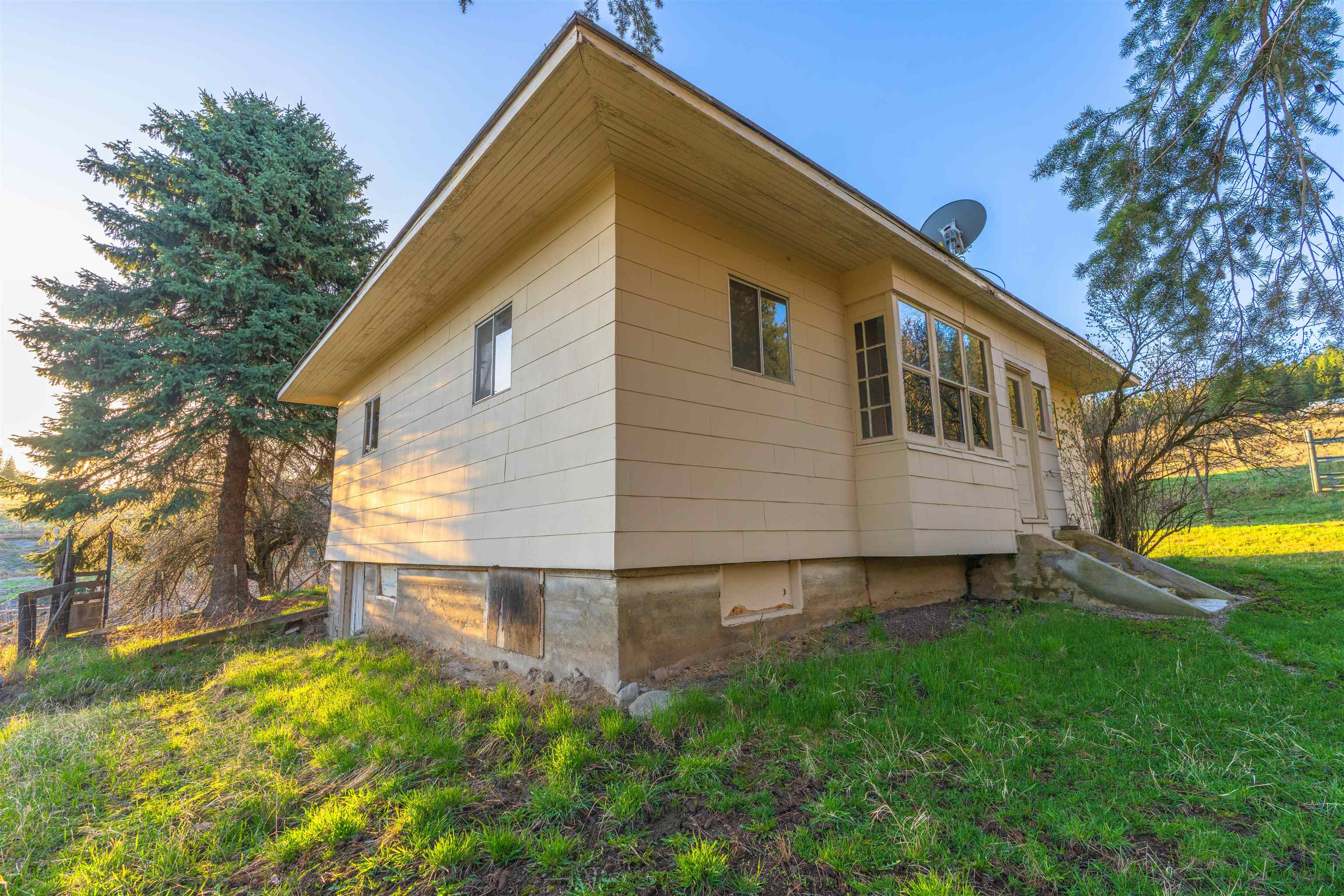 20016 North Sands Road Colbert, WA 99005 - Photo 42 of 47