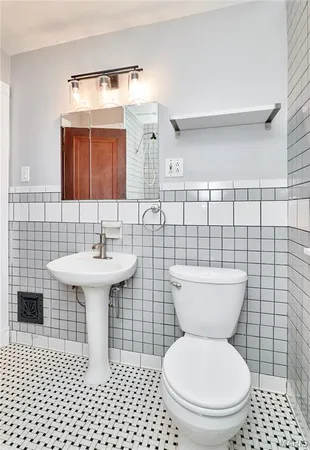 $234,900 | 5315 Blow Street, St. Louis, MO 63109