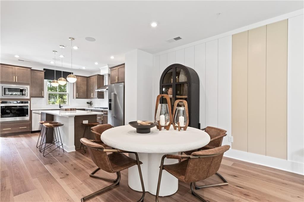 2580 Astaire Court Northwest Atlanta, GA 30318 - Photo 18 of 31