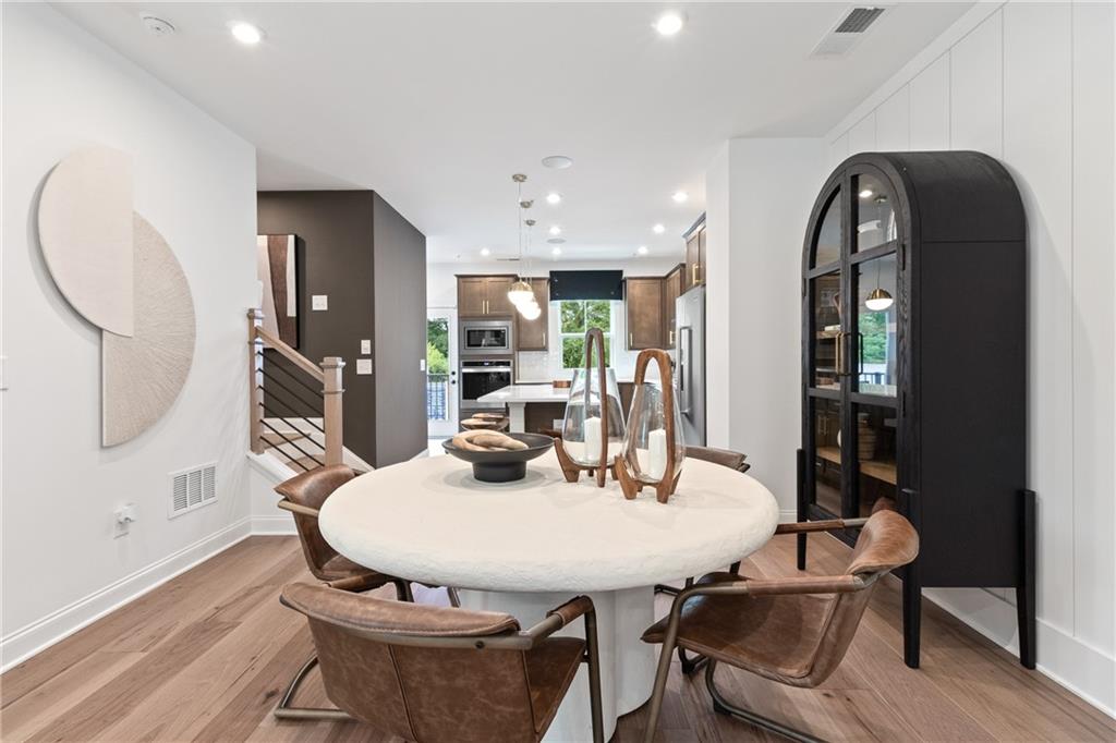 2580 Astaire Court Northwest Atlanta, GA 30318 - Photo 20 of 31