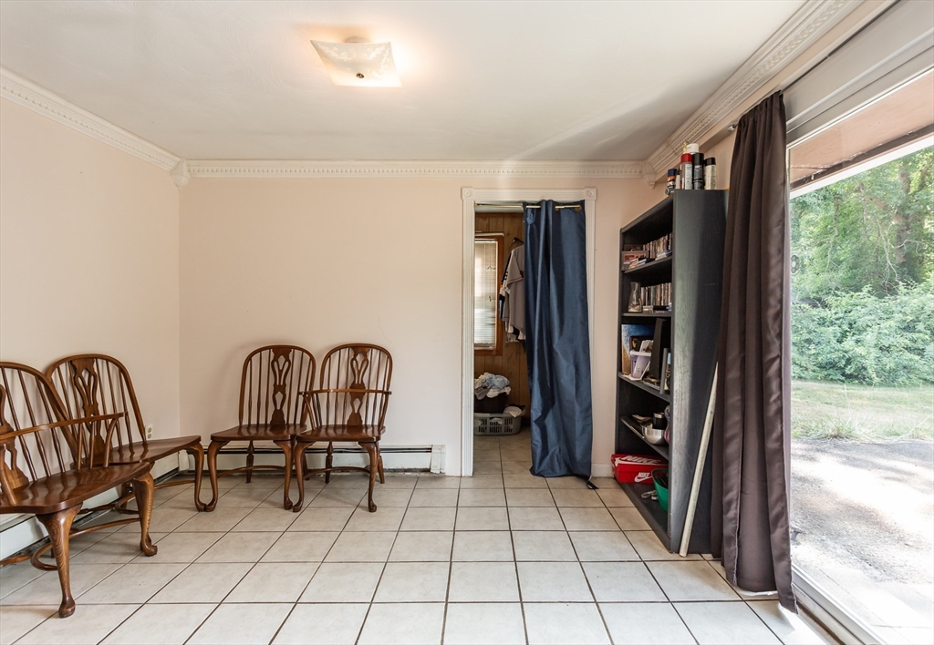 79 Edward Road Raynham, MA 02767 - Photo 8 of 23 Gallery Image 8