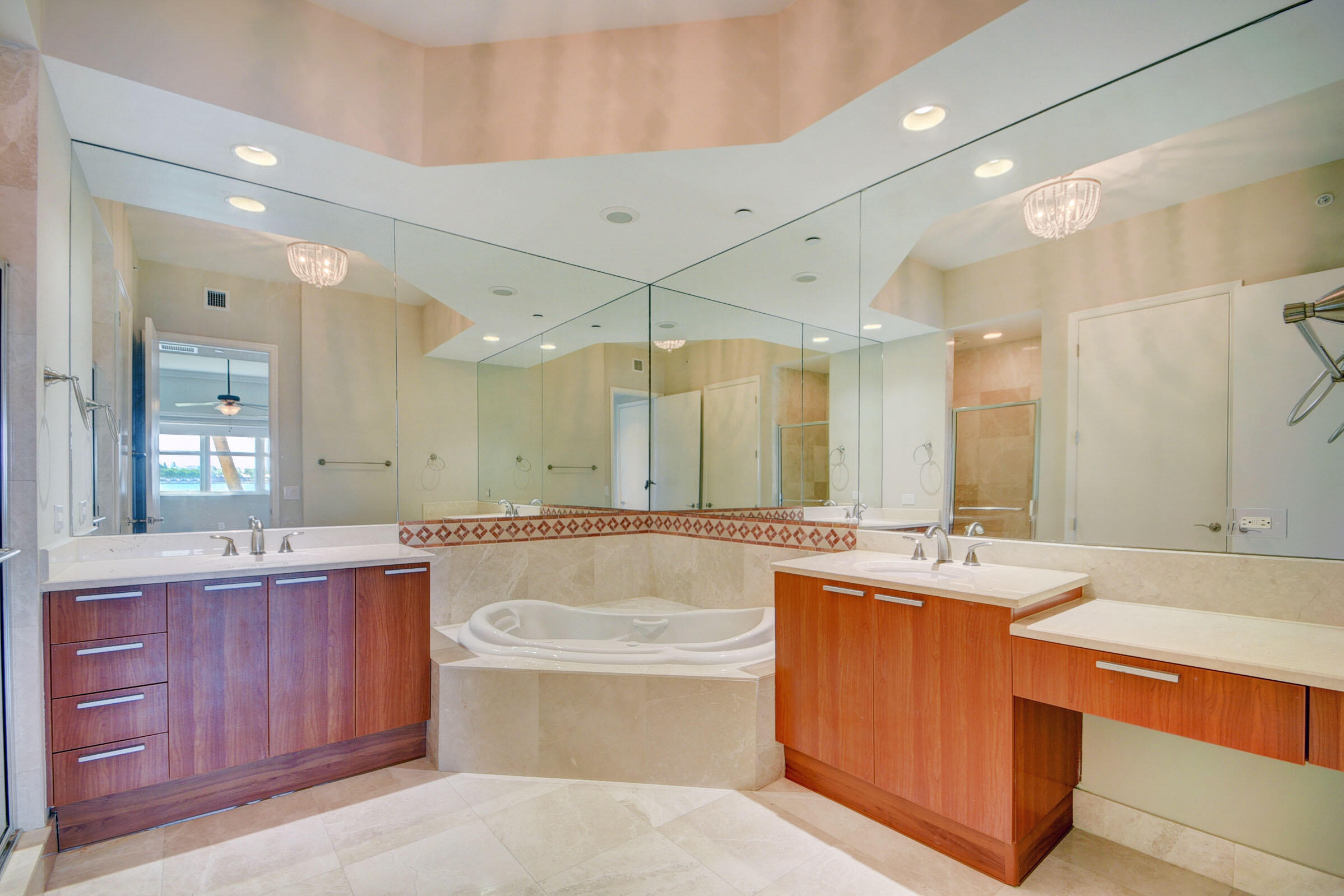 2640 Lake Shore Drive, Unit 115 Riviera Beach, FL 33404 - Photo 29 of 59 Master Bathroom