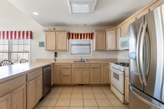 $1,599,999 | 225 39th Street, Unit WEST, Sea Isle City, NJ 08243