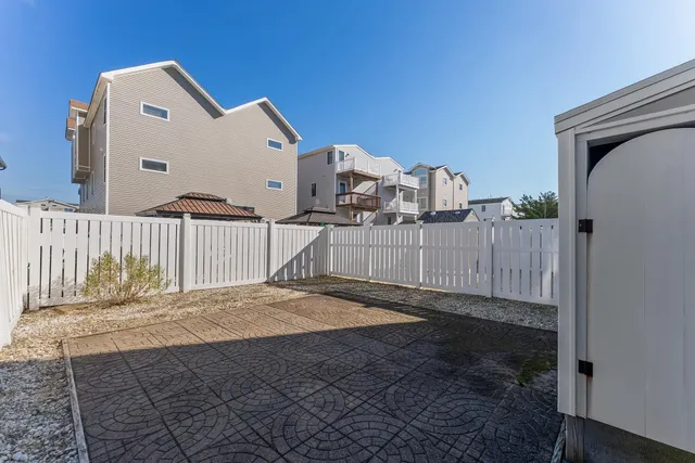 $1,599,999 | 225 39th Street, Unit WEST, Sea Isle City, NJ 08243