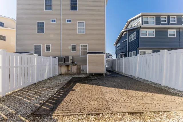 $1,599,999 | 225 39th Street, Unit WEST, Sea Isle City, NJ 08243