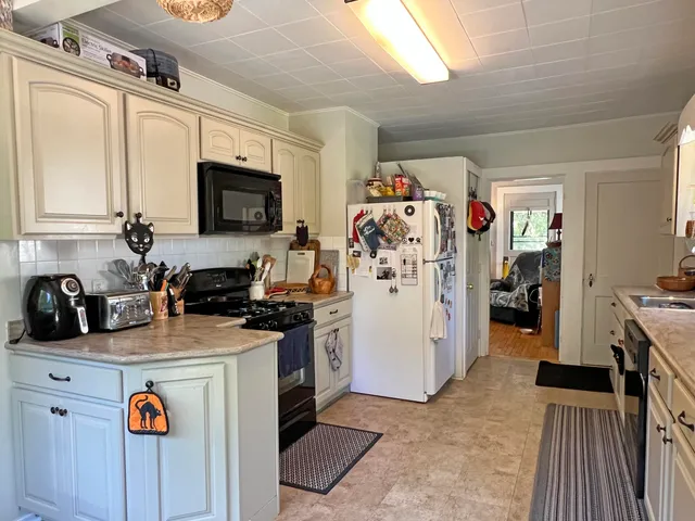 $359,000 | 89-93 State Street, Ellsworth, ME 04605