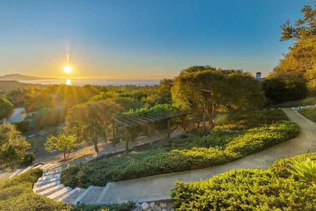 $24,900,000 | 356 Woodley Road, Montecito, CA 93108