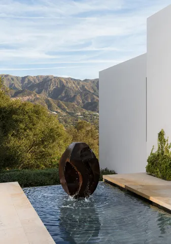 $24,900,000 | 356 Woodley Road, Montecito, CA 93108