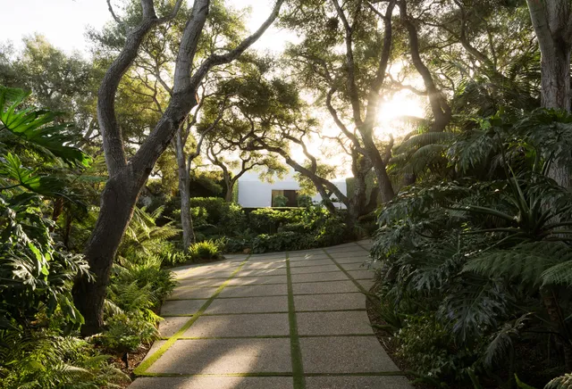 $24,900,000 | 356 Woodley Road, Montecito, CA 93108