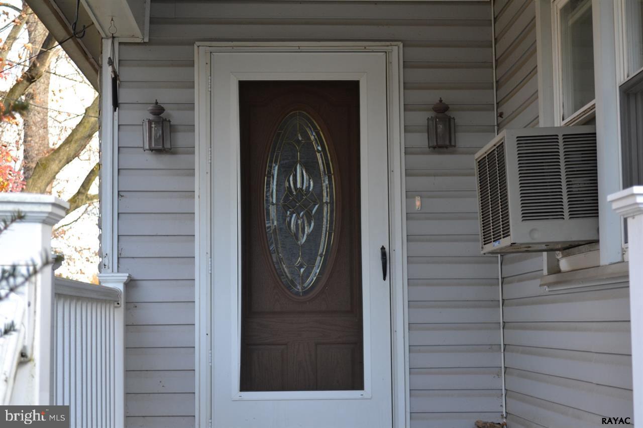 1004 Front Street Delta, PA 17314 - Photo 6 of 7