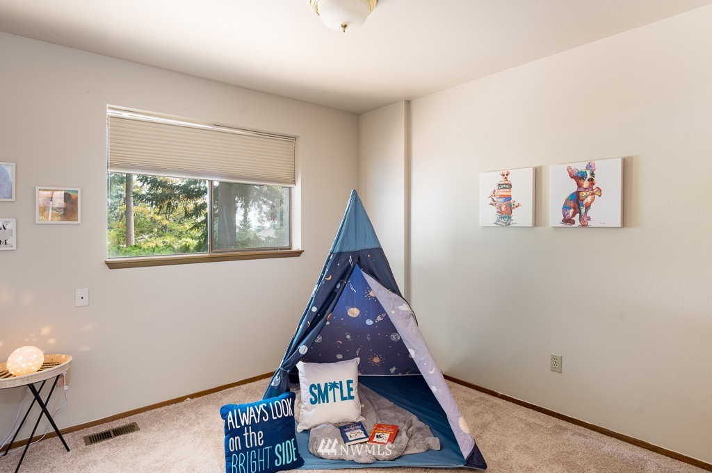 18335 129th Place Northeast Bothell, WA 98011 - Photo 16 of 32