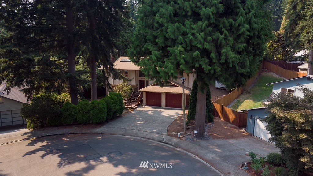 18335 129th Place Northeast Bothell, WA 98011 - Photo 3 of 32