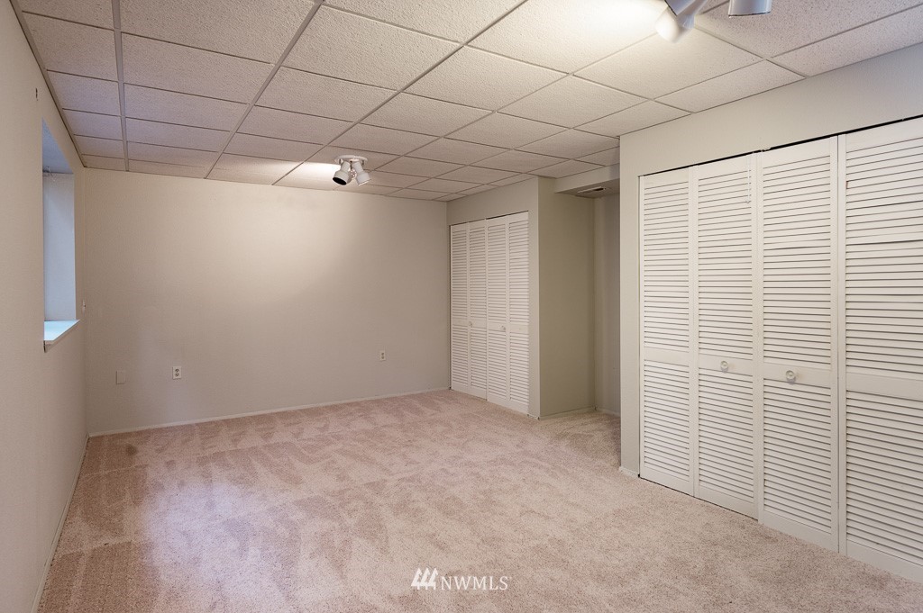 18335 129th Place Northeast Bothell, WA 98011 - Photo 25 of 32