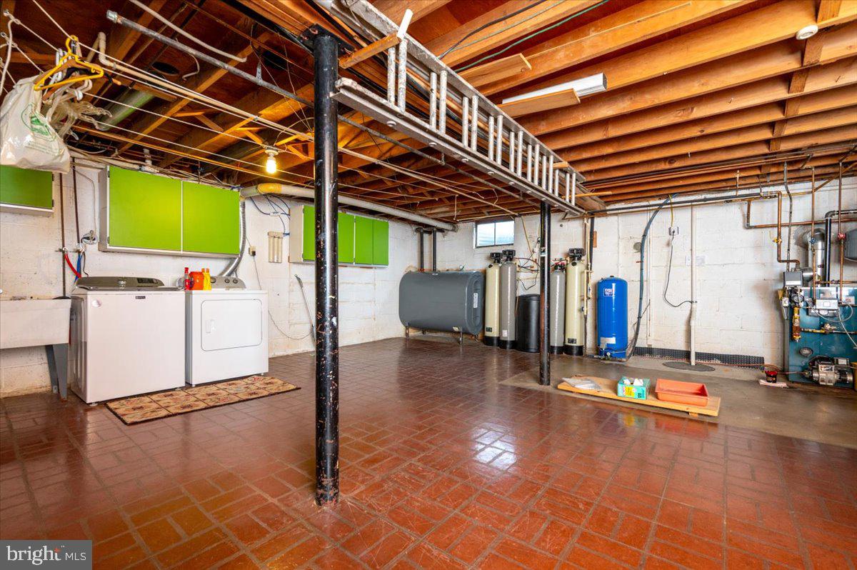 162 Sillery Bay Road Pasadena, MD 21122 - Photo 33 of 41 a view of a room with gym equipment
