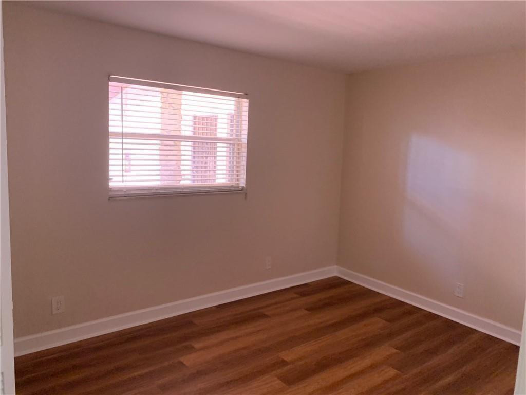 206 Southwest 1st Street, Unit J4 Pompano Beach, FL 33060 - Photo 7 of 11 Photo 7