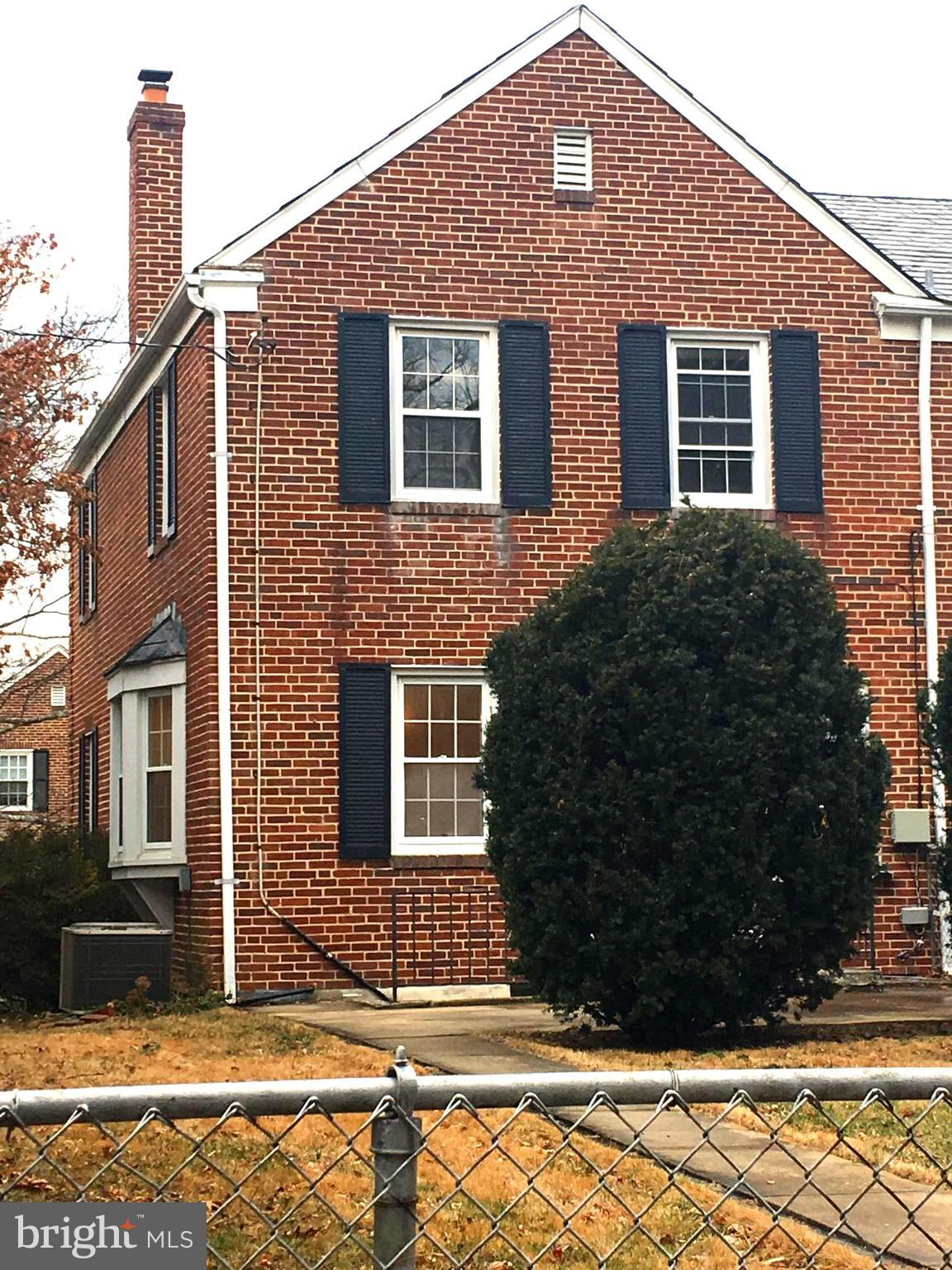 345 Old Trail Baltimore, MD 21212 - Photo 19 of 21 Exterior (Rear)