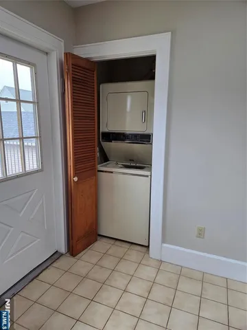 $599,000 | 141-143 Pleasant Place, Kearny, NJ 07032