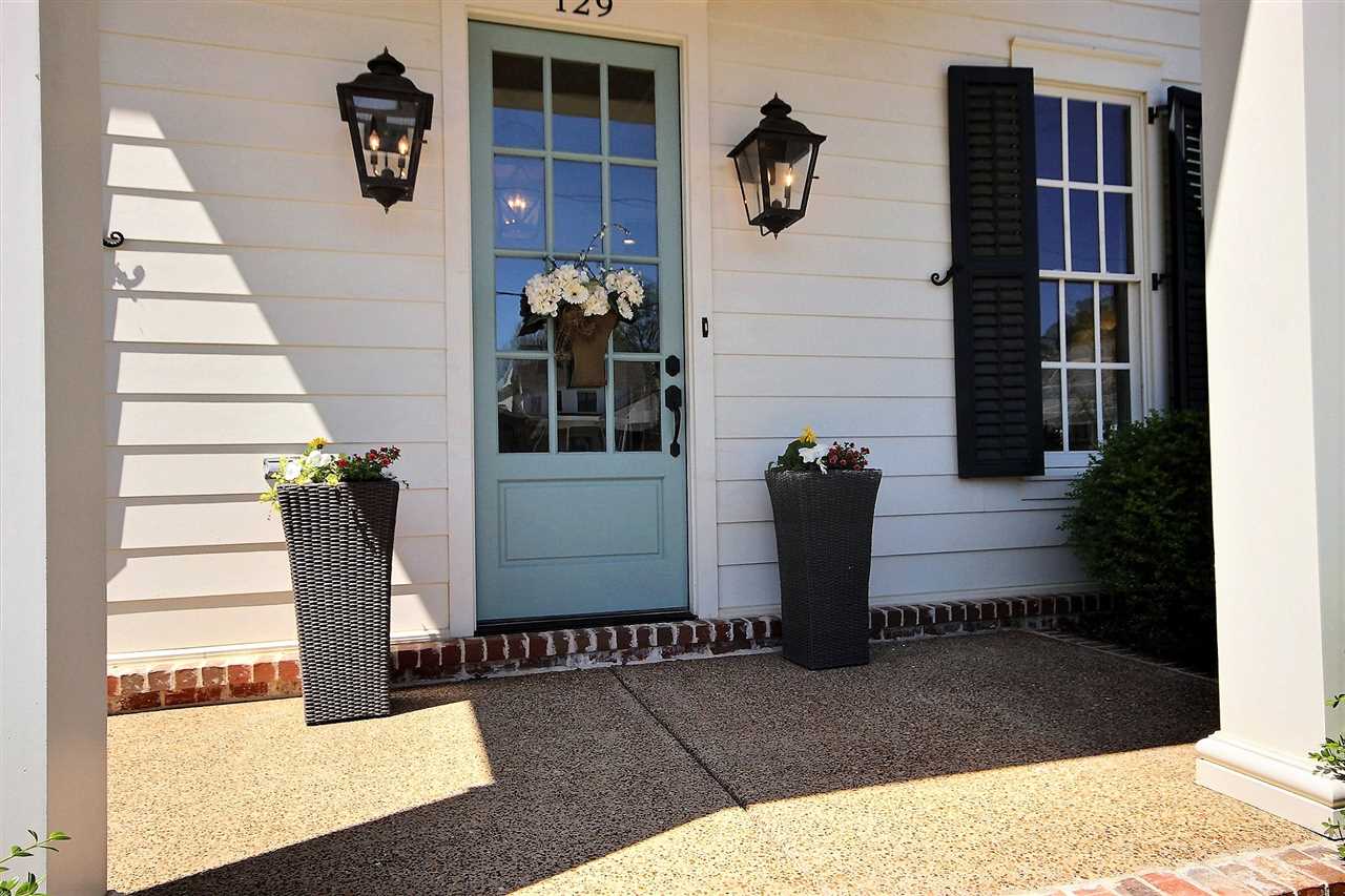 129 North Mt Pleasant Road Collierville, TN 38017 - Photo 2 of 25 Gallery Image 2