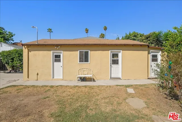 $899,000 | 14019 Bessemer Street, Van Nuys, CA 91401