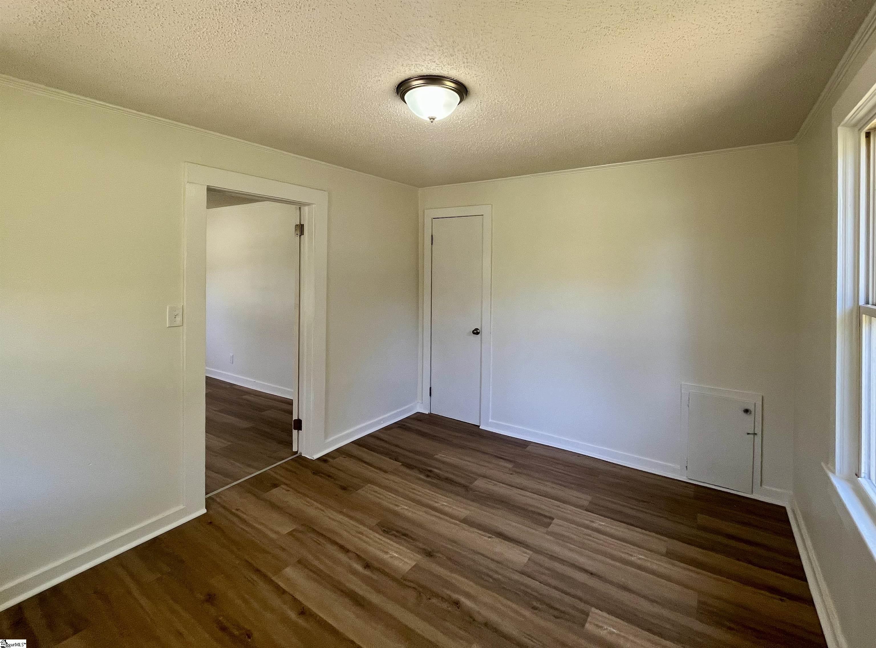 13 Clark Street Laurens, SC 29360 - Photo 8 of 13