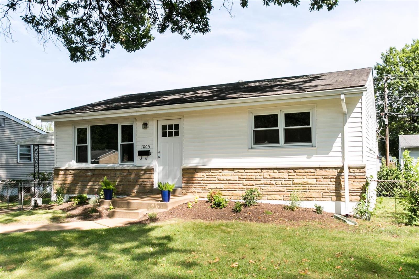 7805 Decatur Drive St. Louis, MO 63123 - Photo 1 of 25 Gallery Image 1