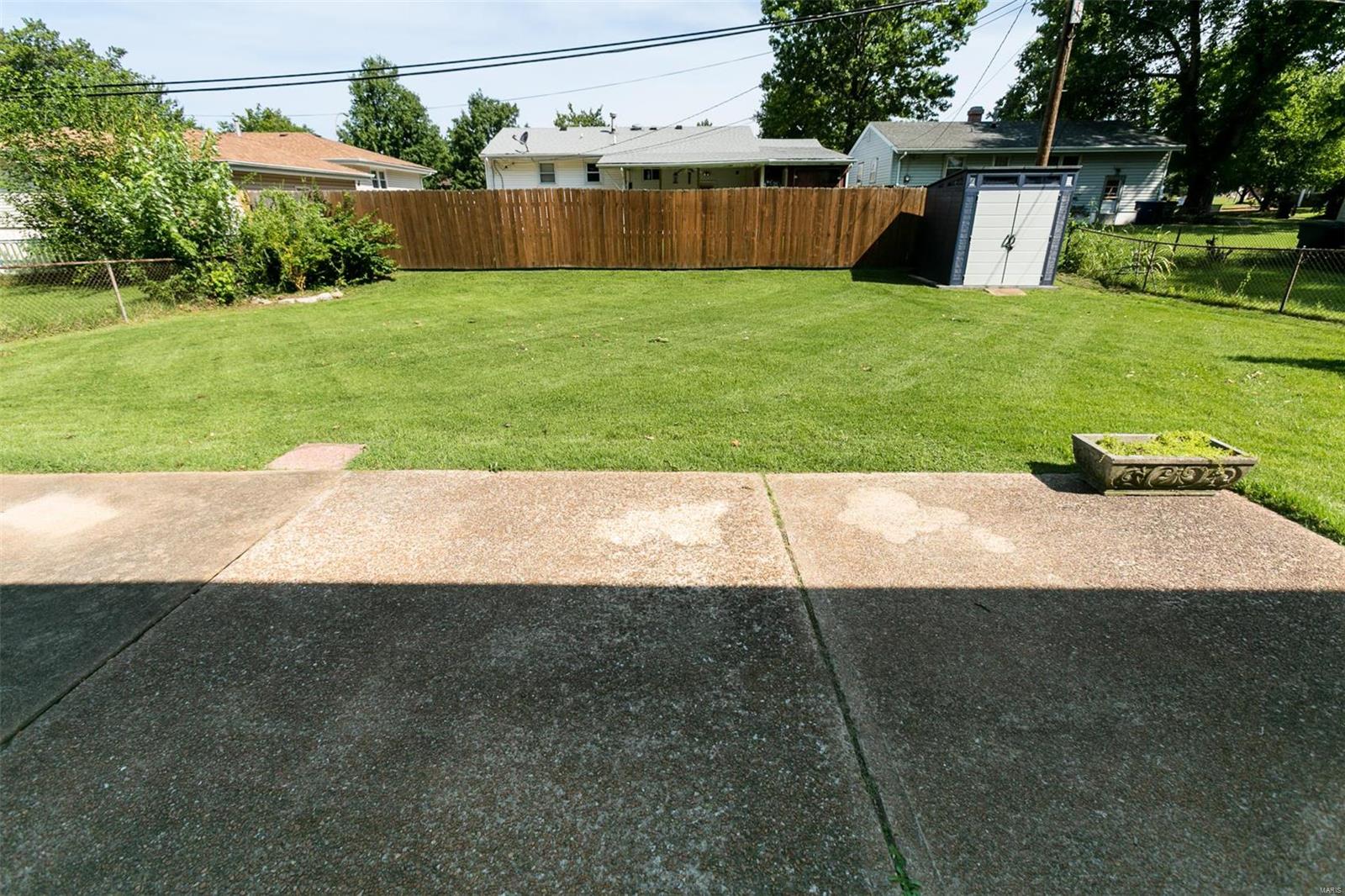 7805 Decatur Drive St. Louis, MO 63123 - Photo 24 of 25 Gallery Image 24