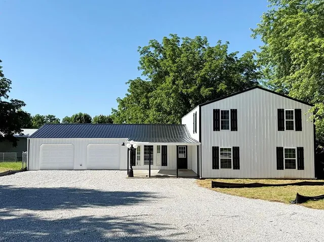 $280,000 | 622 Morgan Drive, Stockton, MO 65785