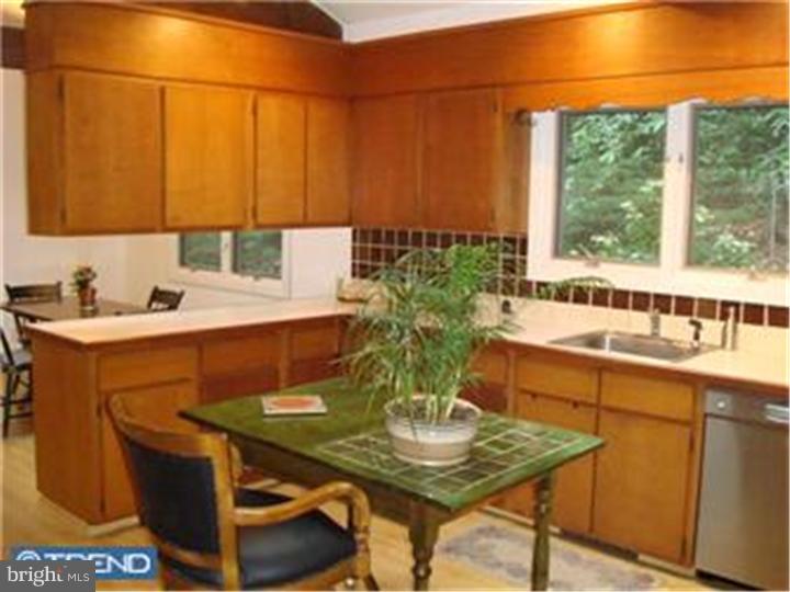 2121 Welsh Valley Road Phoenixville, PA 19460 - Photo 3 of 12 Gallery Image 3