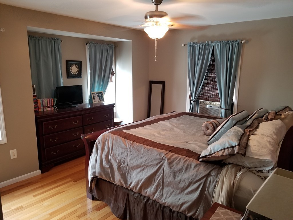 476 Plantation Street Worcester, MA 01605 - Photo 17 of 30