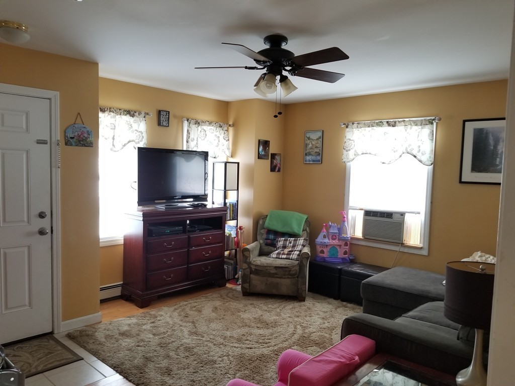476 Plantation Street Worcester, MA 01605 - Photo 5 of 30