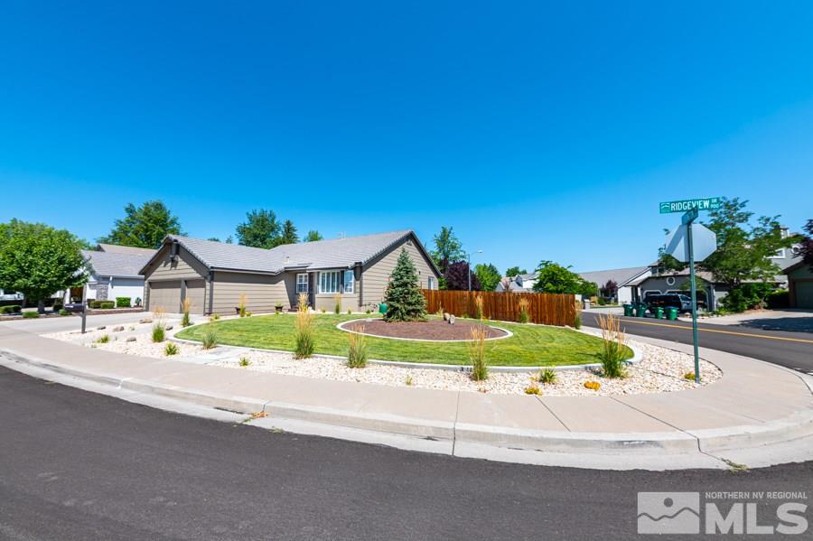 963 Ridgeview Drive Reno, NV 89511 - Photo 4 of 29 Photo 4