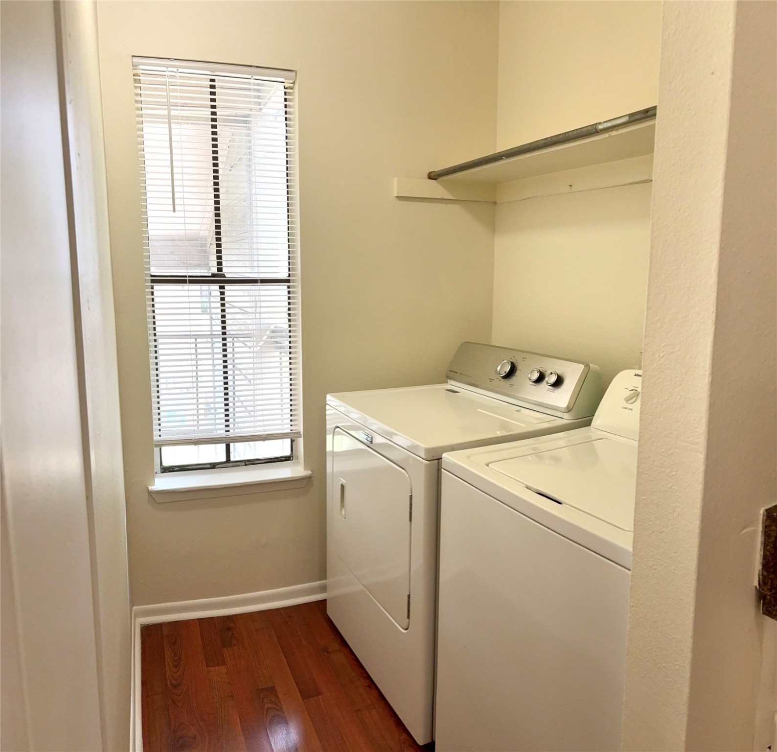 17331 Red Oak Drive, Unit 38 Houston, TX 77090 - Photo 12 of 19 a utility room with dryer and washer