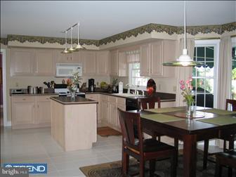 401 Augusta Drive East Reading, PA 19608 - Photo 4 of 10